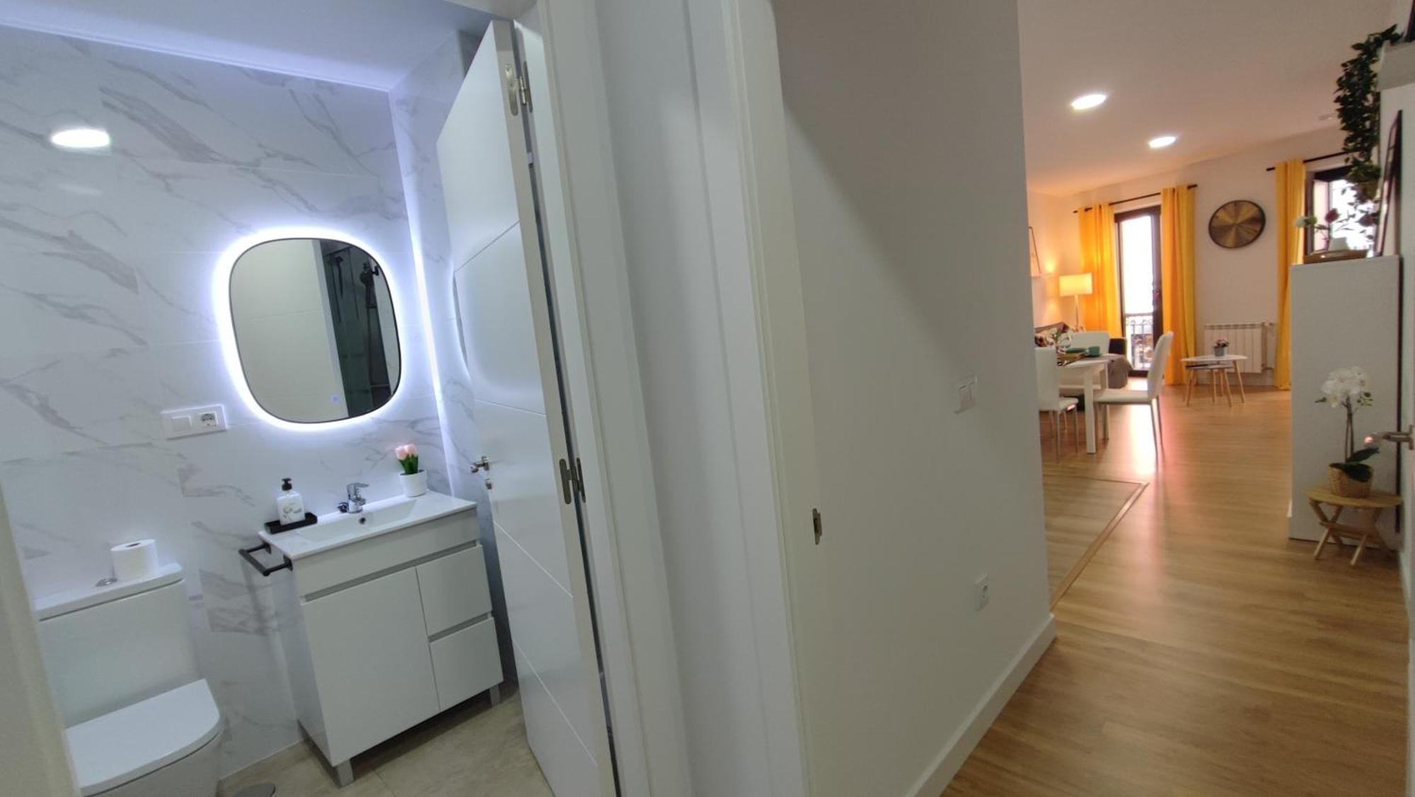 Apartamentos Aptio Oviedo Exterior photo