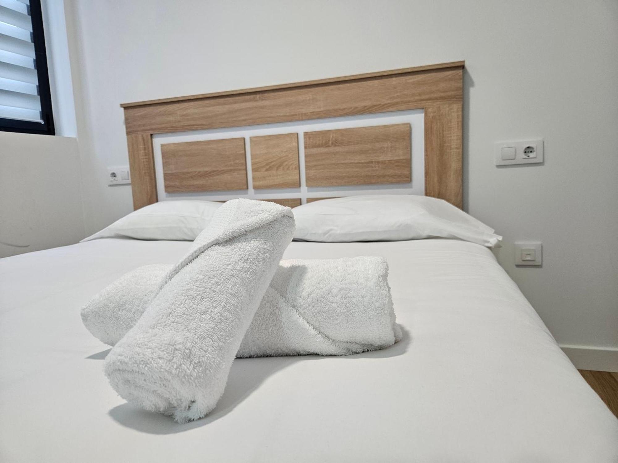 Apartamentos Aptio Oviedo Exterior photo